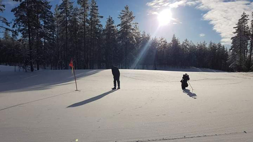 Jämi Snow Golfin puttausalueet on saatu timanttiseen kuntoon