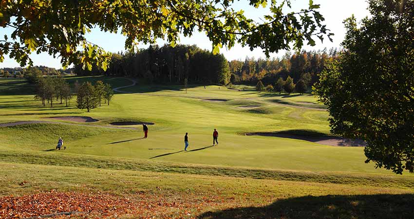 Espoo Ringside Golf nousi Suomen kymmenen suurimman golfkentän joukkoon.