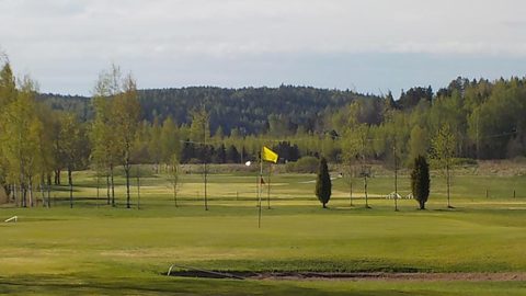 Salo Golf sijaitsee lähellä keskustaa ja on myös siksi helposti lähestyttävä kenttä.