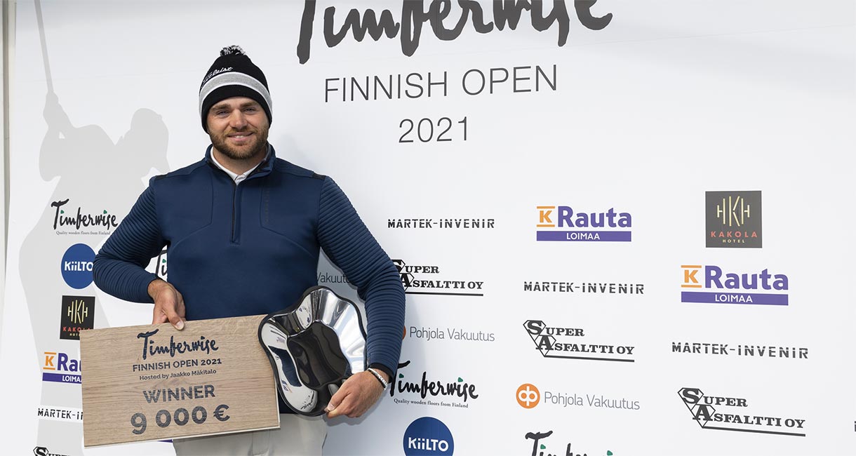 Christopher Feldborg Nielsen vei nimiinsä Timberwise Finnish Openin.