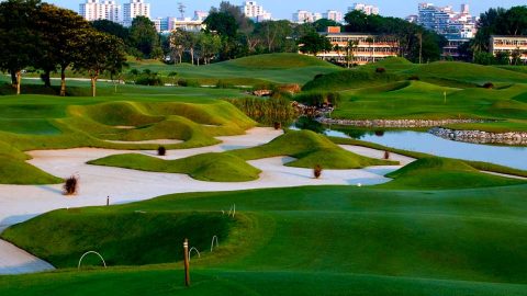 Laguna National on yksi Singaporen golfkentistä.