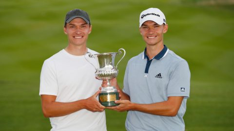 Kolme kertaa ET:lla voittanut Rasmus Hojgaard (vas.) pääsi veljensä Nicolain voitonjuhliin Marco Simone Golf Clubilla