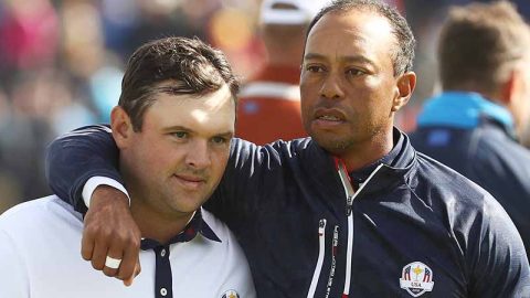 Tiger Woods (oik.) oli Patrick Reedin nelinpelipari Ryder Cupissa. Presidents Cupisaa kapteeni puolusti myrskyn silmään joutunutta Reedia varsin diplomaattiseen tapaan.